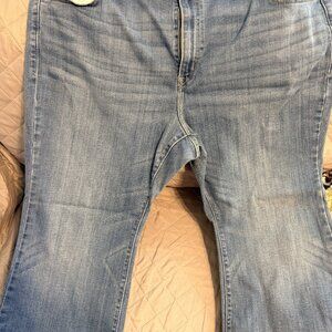 Women's Levi's Jeans